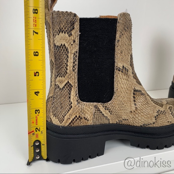 LUCKY BRAND Ellerey Lug Leather Bootie Boot - Picture 14 of 17